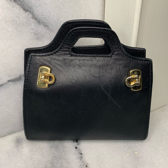 Vintage Salvatore Ferragamo Wanda Wallet - Picture 1 of 11